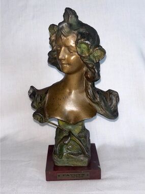 Antique Art Nouveau Bronze Patinated Spelter Bust Pedro Rigual Poppies Woman